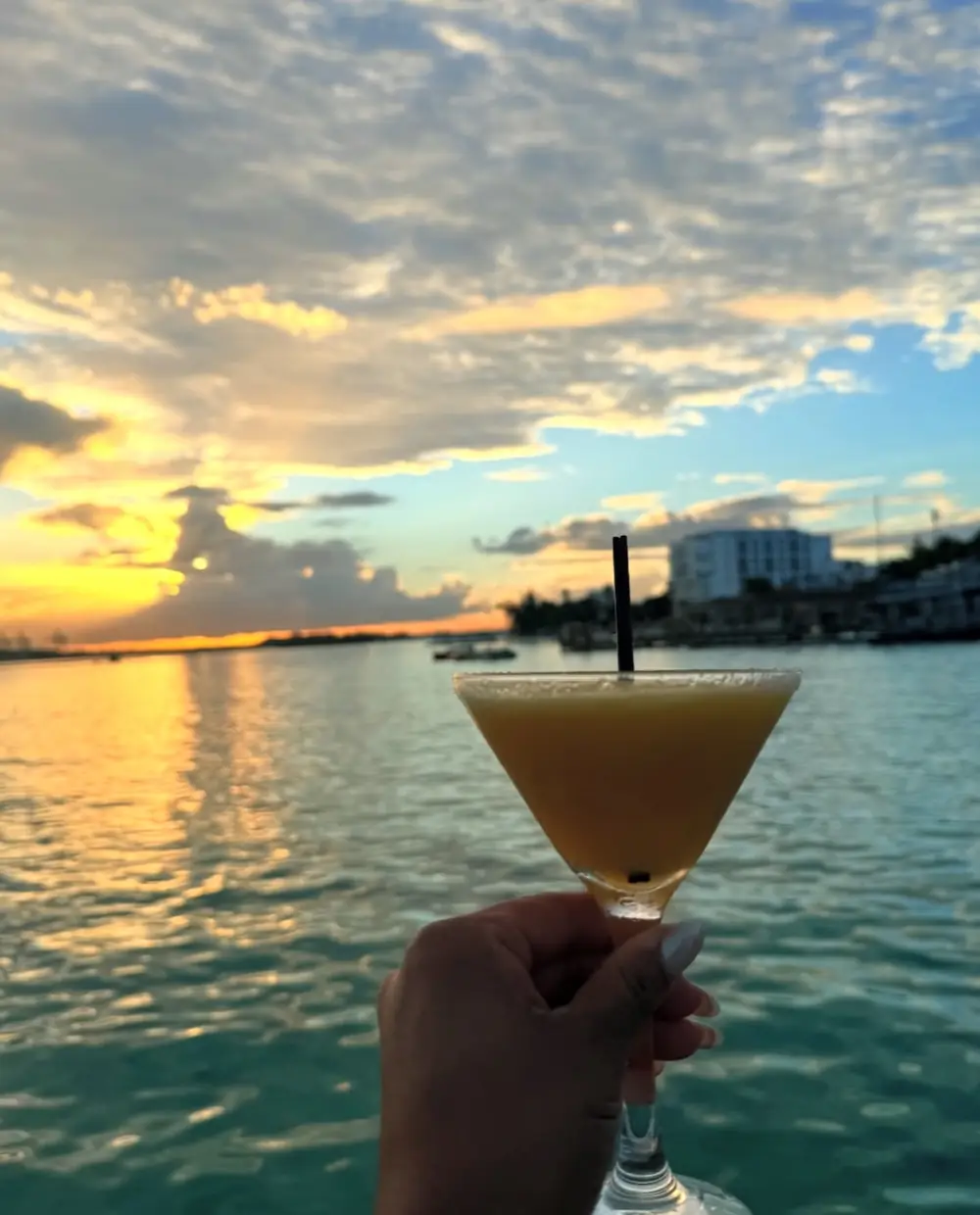 Cóctel al atardecer