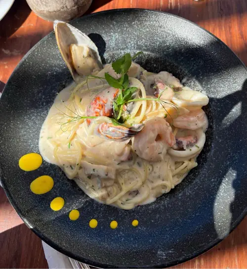 Pasta frutti di mare